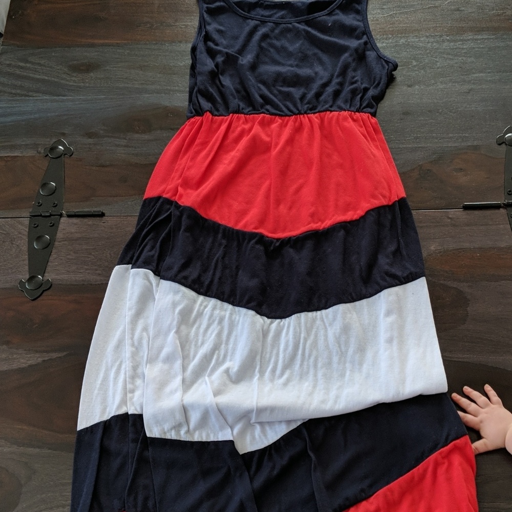 Boutique floor length dress (medium)